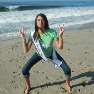 Teen Jennifer Scanlon on the beach!