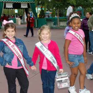 Gwennyth Simmerman with new princess pals on their way into Disneyland!