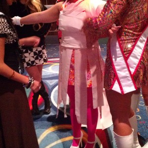 Toilet paper dress contest, Team Character