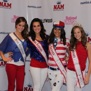 Kansas Girls, Maggie Marx, Katie Marx, Kendra Leet, and Allie Marx in their Patriotic Attire! 