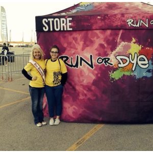 Brittany Georgia, Miss Wisconsin Jr. Teen particpates in the Run or Dye 5k for her NAM Community Involvement