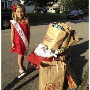 Katie Carson, Miss Ohio Princess organized pet drive for Pet Promise Animal Rescue