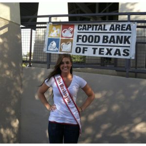 National American Miss Washington Teen Queen, Brooklyn Hodge, gives back at Capital Area Food Bank